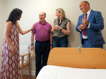 Imagen La vicepresidenta de la Junta de Castilla y León, Isabel Blanco, inaugura las Unidades de Convivencia Atalaya y Eresma en el CSS La...